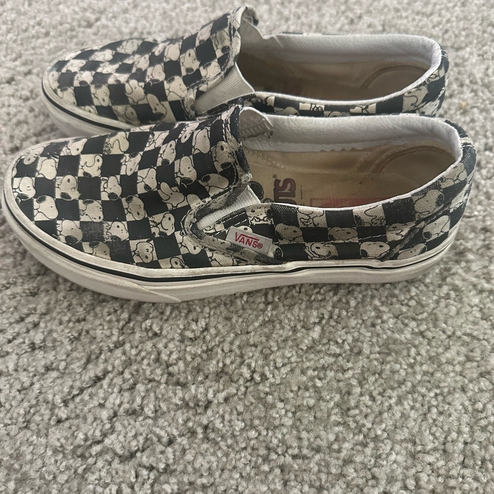 Snoopy Vans Black and White Sneakers Classic Slip-On